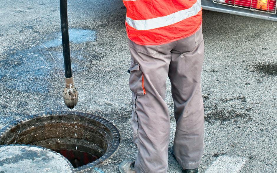 tarif curage canalisation Louveciennes